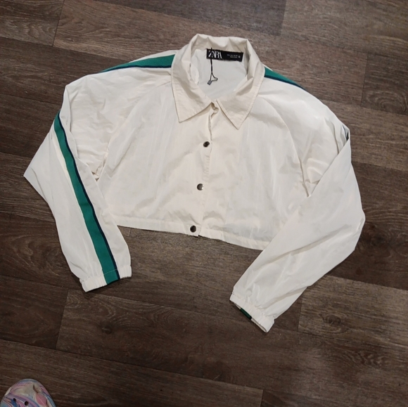 Zara White and Green Bomber Jacket - Picture 2 of 5